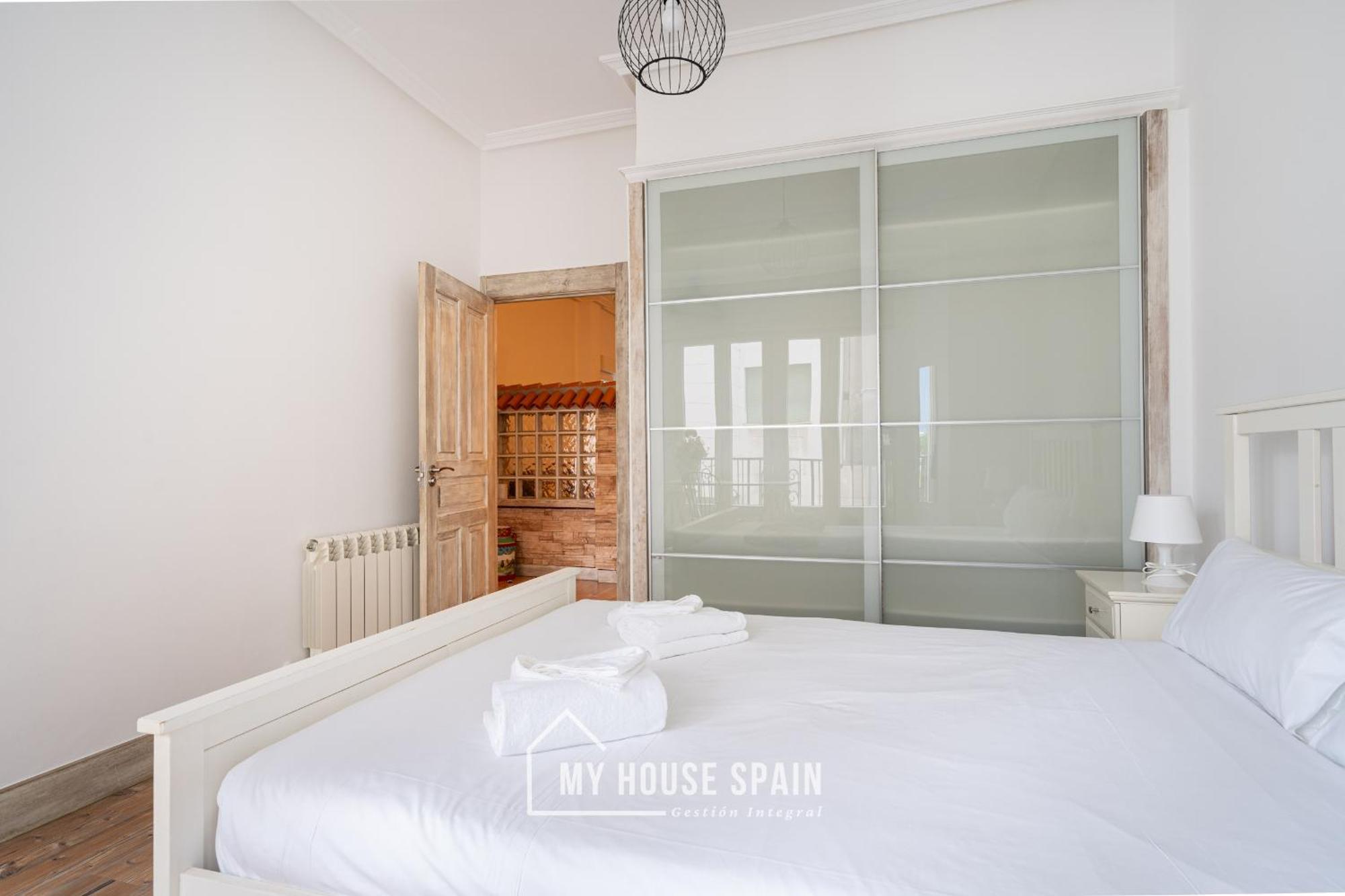 Myhousespain - Piso Reformado En El Centro Gijón Buitenkant foto